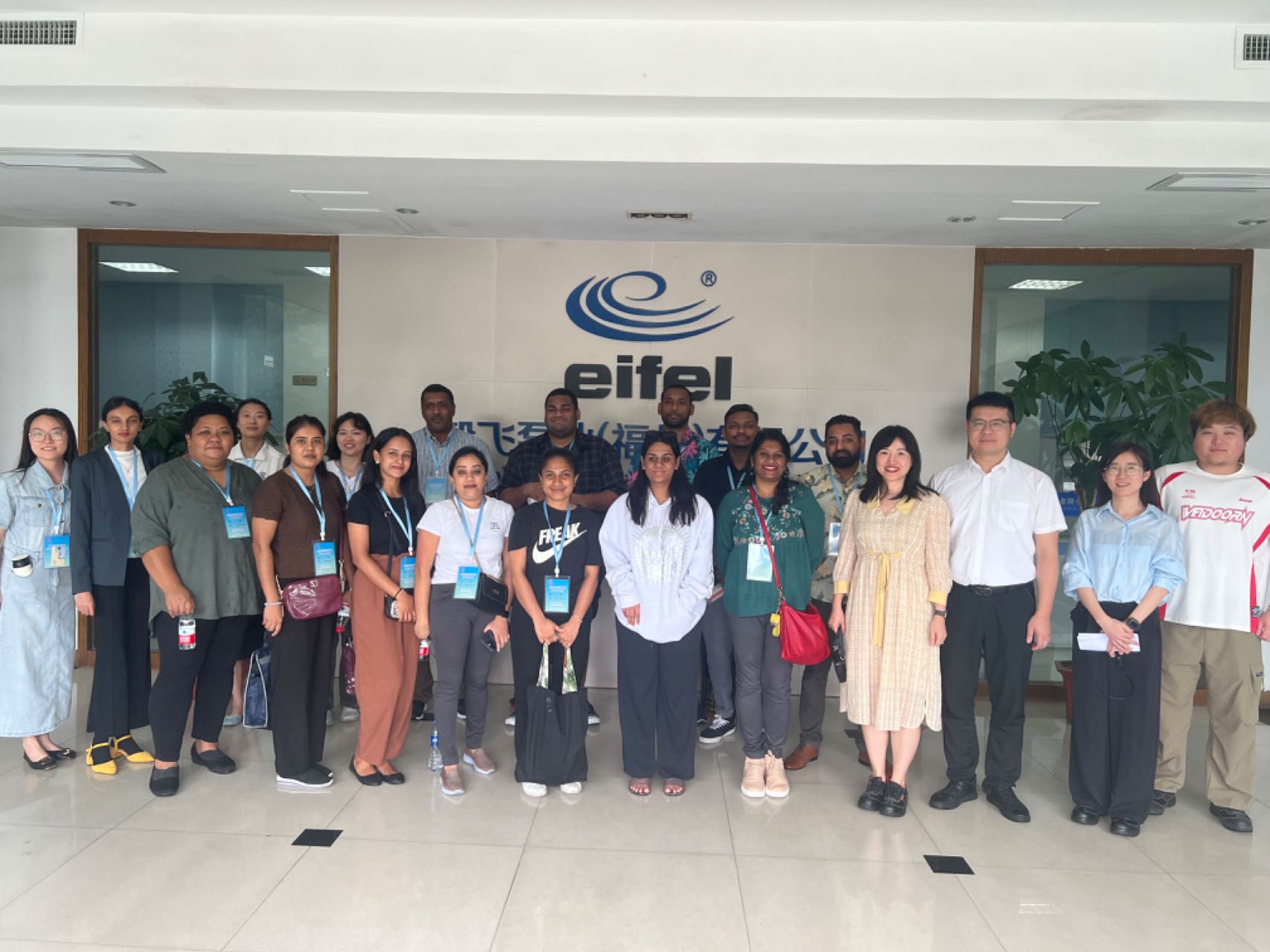 斐济政府官员参观埃菲尔水泵厂，探索南南合作的新机遇